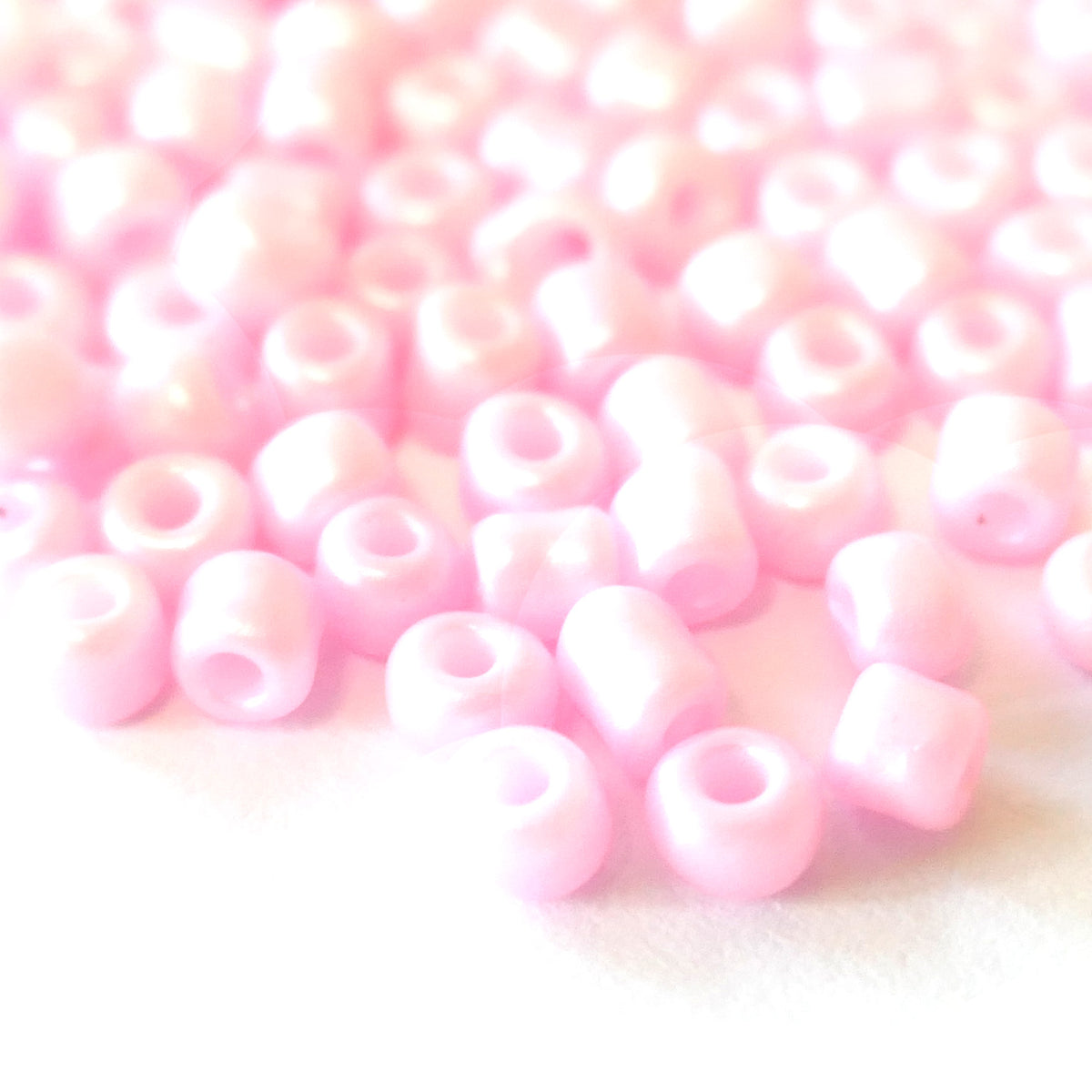 John Bead - Miyuki Seed Bead 15/0 Aqua Fuchsia Lined Luster