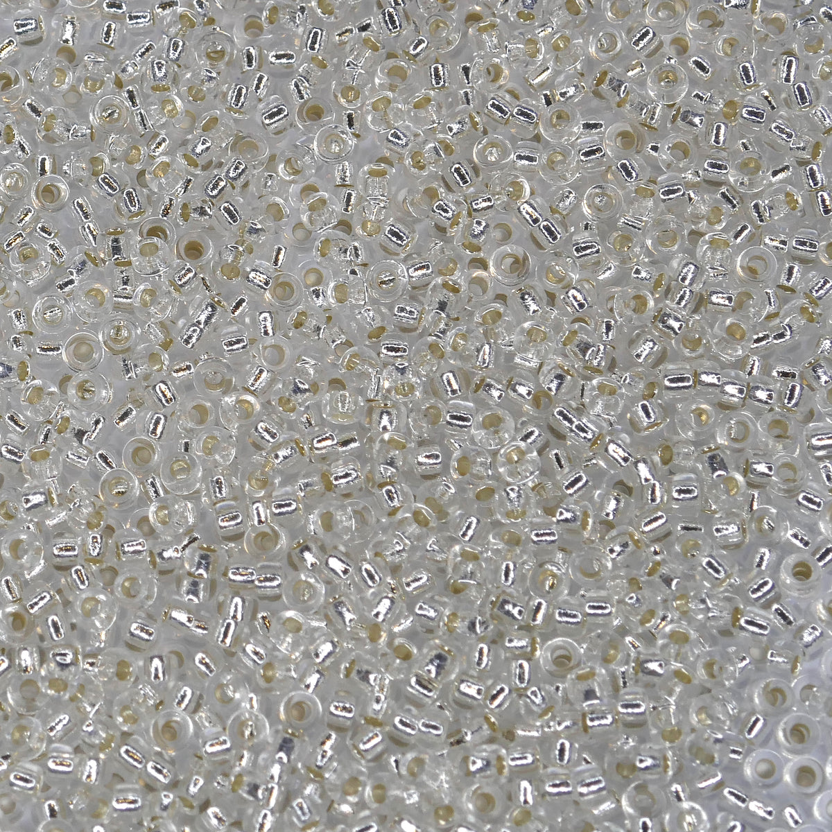 8.2g Rocailles Miyuki Seed Beads - 15/0 - Silver Lined Crystal (1)