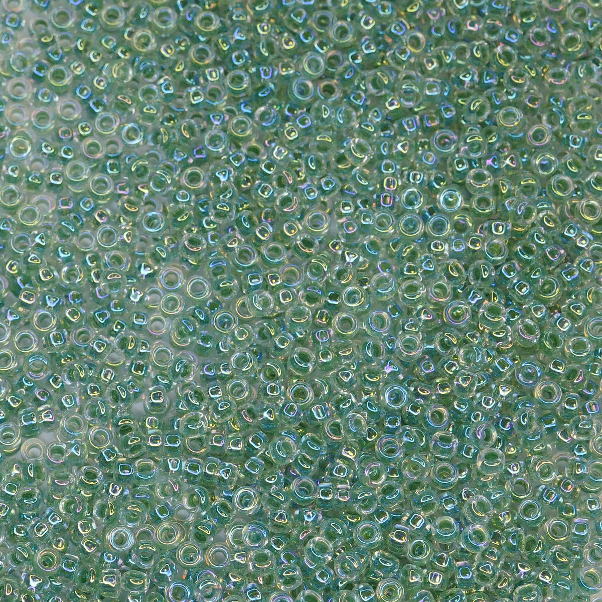 8.2g Rocailles Miyuki Seed Beads - 15/0 - Lime Lined AB (277)