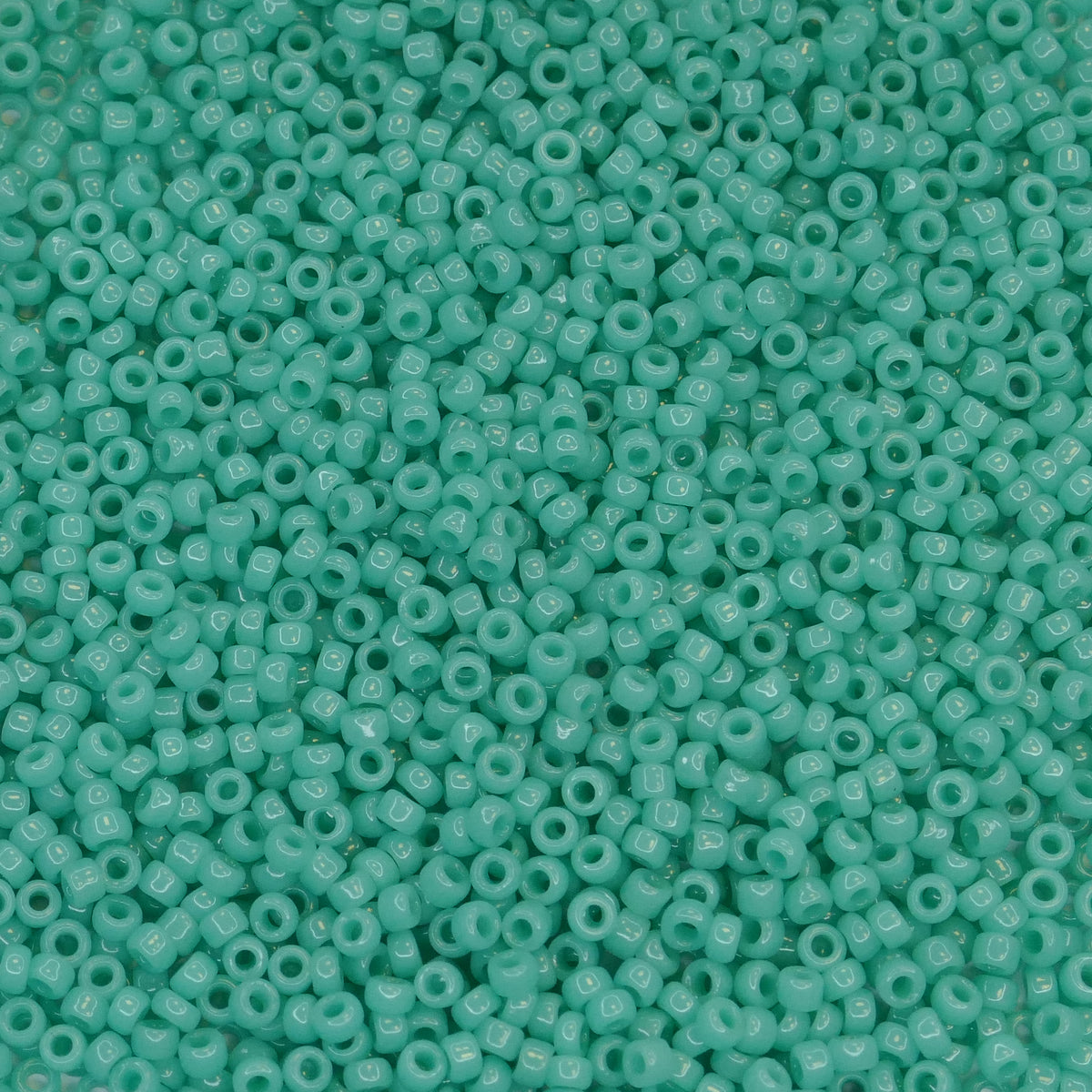 8.2g Rocailles Miyuki Seed Beads - 15/0 - Opaque Turquoise (412)